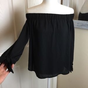 Premise Studio off shoulder black blouse